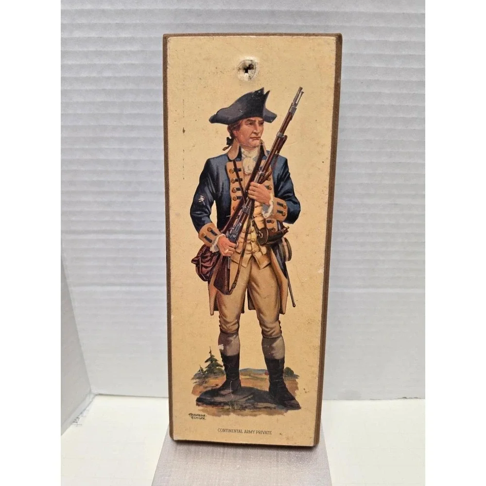 vintage 1950s or 1960s Frederick Elmiger American Revolutionary War wall plaques